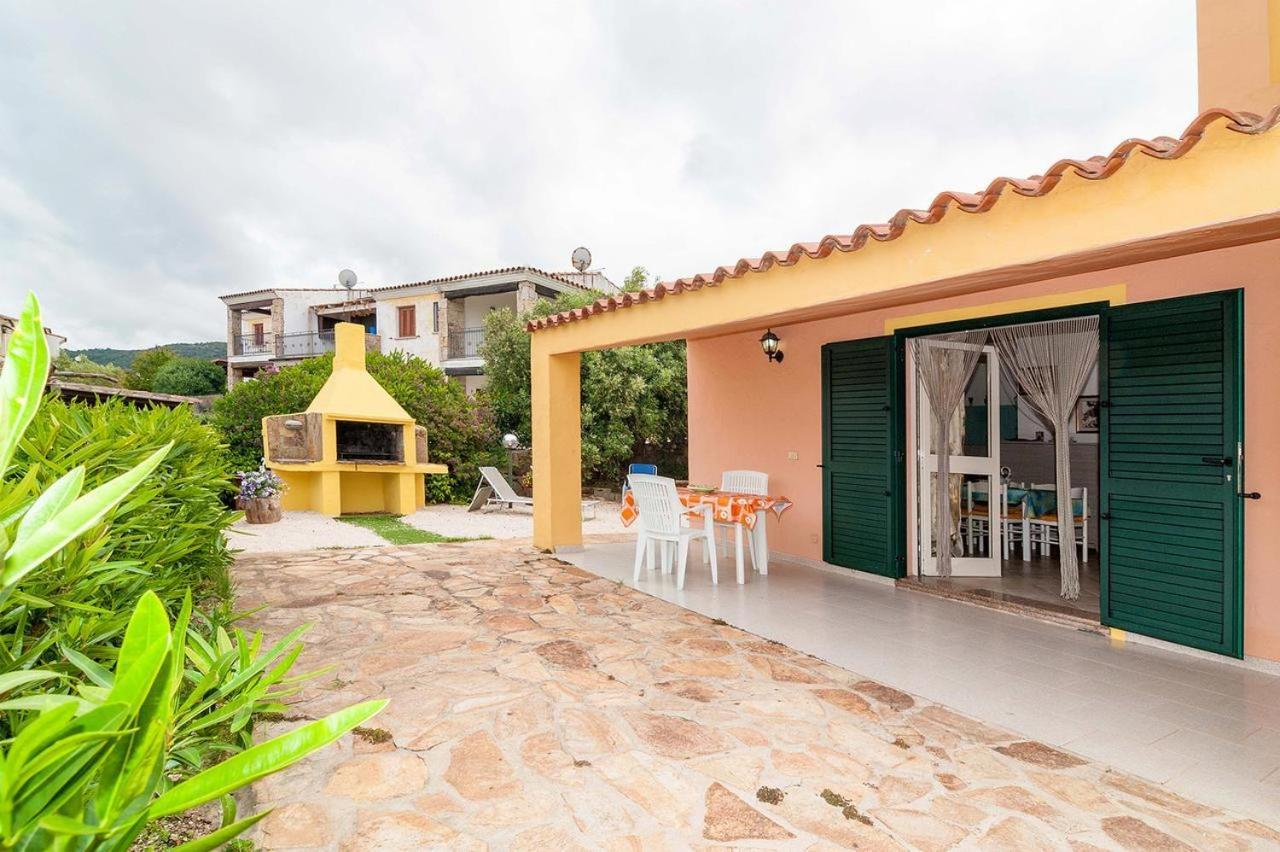 Appartamenti Costa - Budoni Sweet Home Tanaunella Exteriör bild
