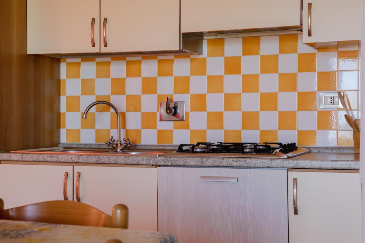 Appartamenti Costa - Budoni Sweet Home Tanaunella Exteriör bild