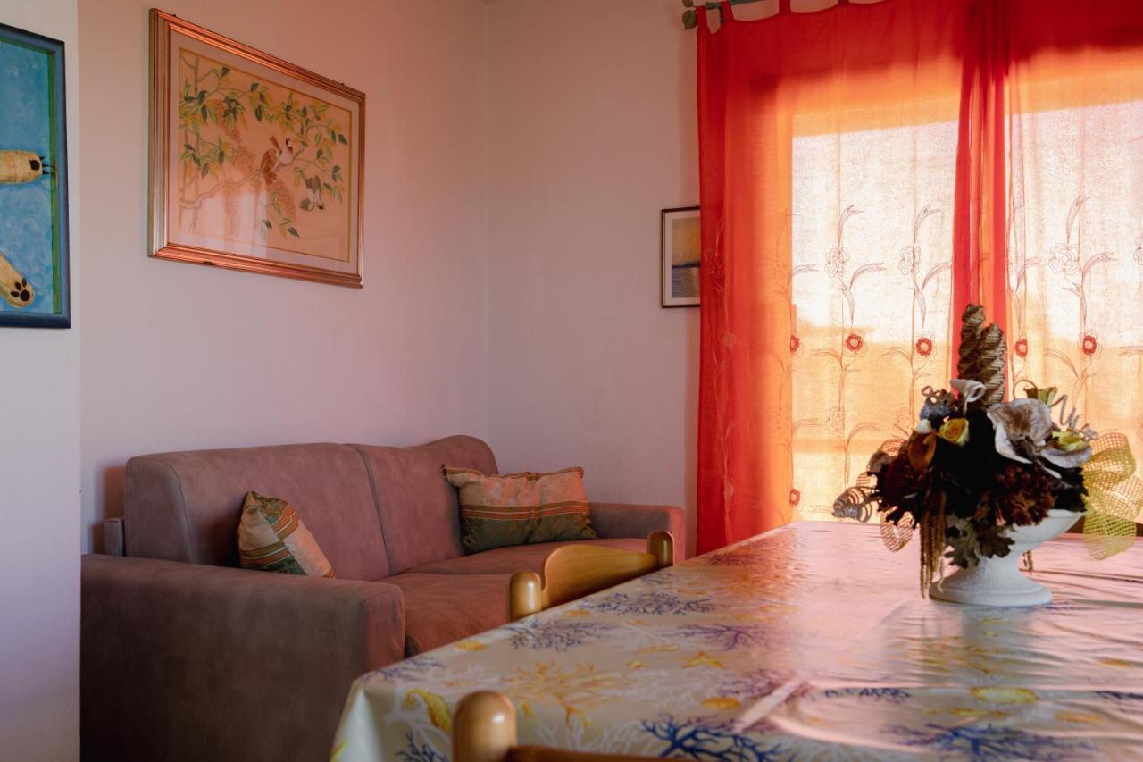Appartamenti Costa - Budoni Sweet Home Tanaunella Exteriör bild